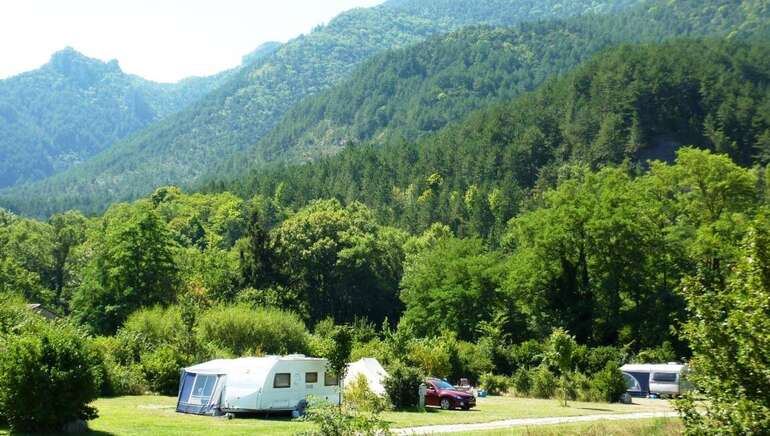 Domaine du Mûrier Back-to-Nature Campsite