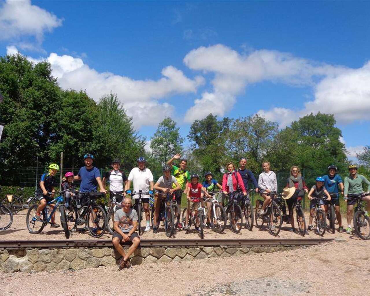 Un Vélo à la campagne, Loueurs/réparateurs de vélo à Louroux-de-Bouble
