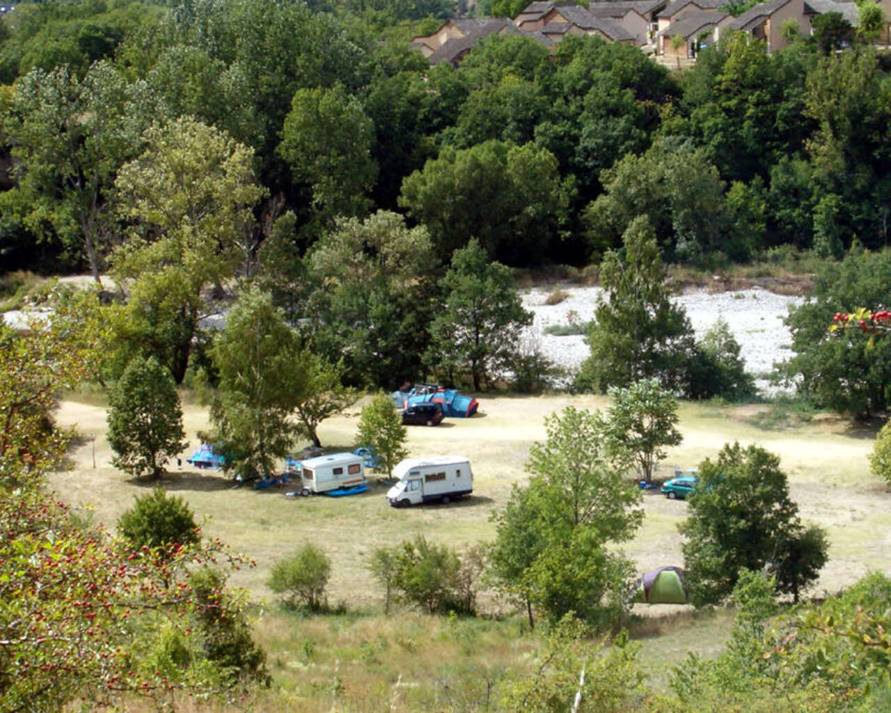 Aire Naturelle De Camping De La Plantade